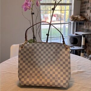 ❌SOLD❌Louis Vuitton Graceful PM